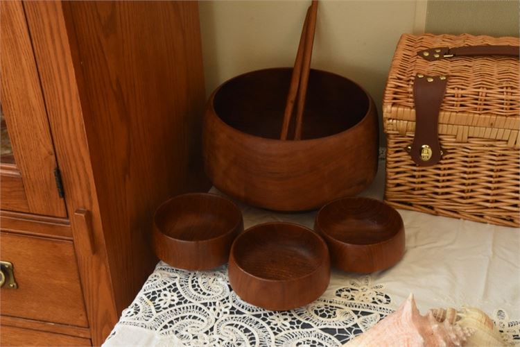 Vintage HM Housemates  Wooden Salad Set