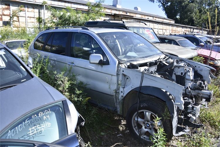 Parts of 2002 BMW X5