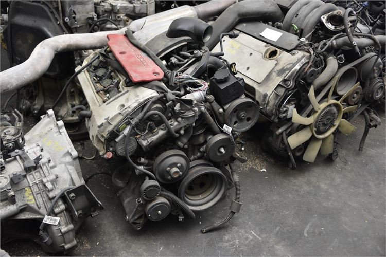 Engine for 2002 Mercedes CLK320