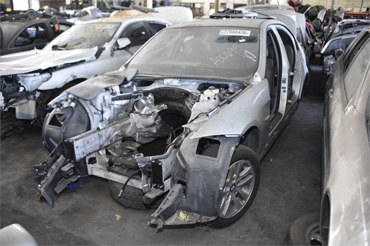 Parts of 2006 BMW 325I