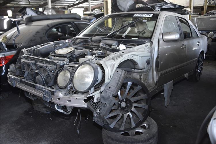 Parts of 2001 Mercedes E Class