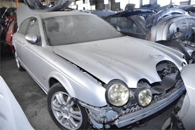 Parts of 2003 Jaguar S-Type