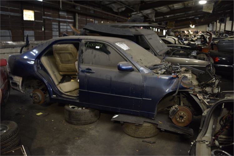 Parts of 2001 Lexus IS300