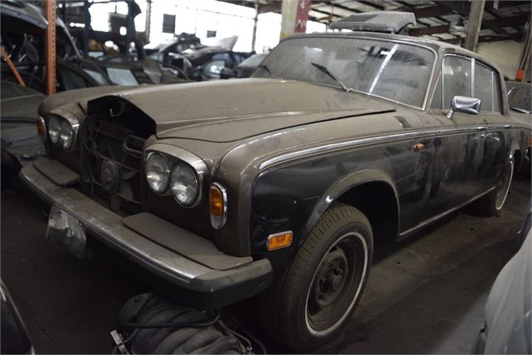 Rolls-Royce Silver Shadow