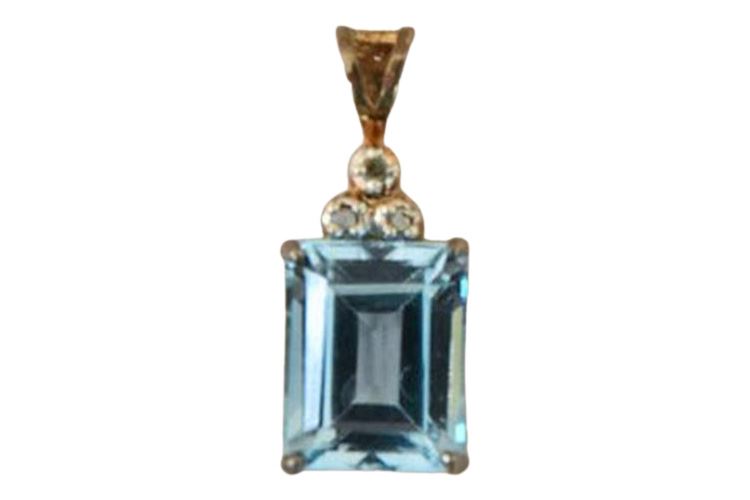 5.13 CT  Blue Topaz and Diamond Pendant, Certified.