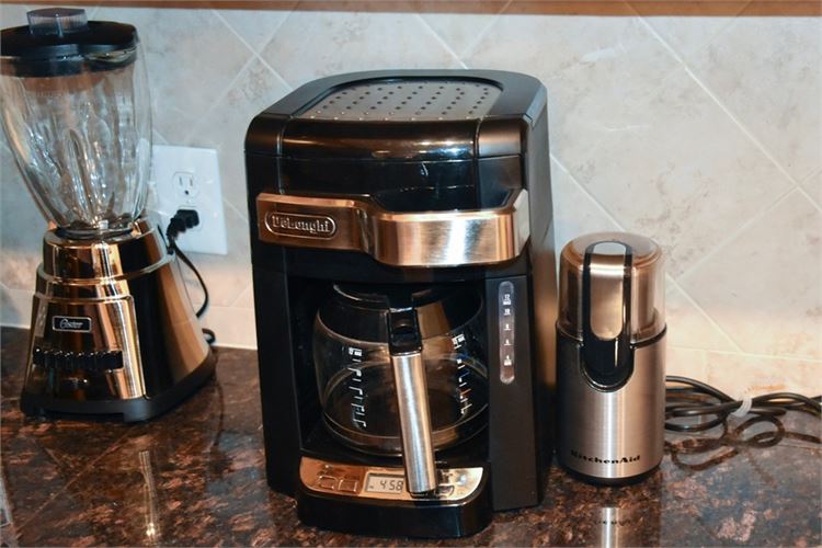 De'Longhi DCF2212T Drip coffee Maker and KItchenaid Blade Coffee Grinder