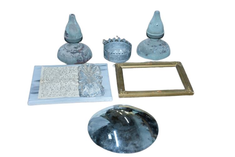 Group Decorative Objects