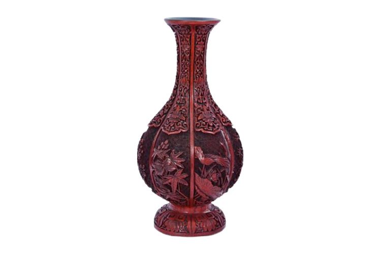 VINTAGE CHINESE RED CINNABAR LACQUER 12" VASE