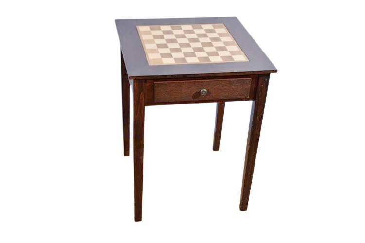 Games Table With Accessories