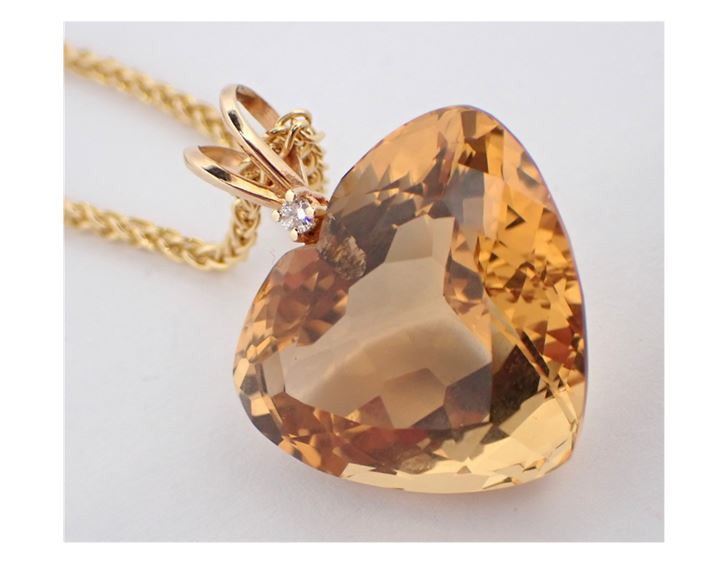 14K YG 35 ct Citrine and Diamond Heart Shaped Pendant Necklace