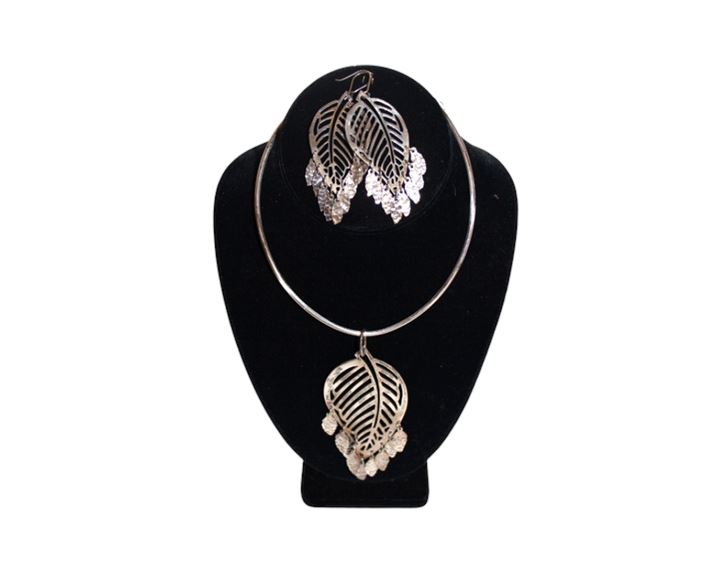 Vintage 925 Sterling Silver Leaf Vein Pendant Choker and Earring Set, 4 Pc