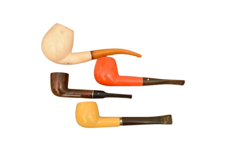 Assortment of vintage pipes