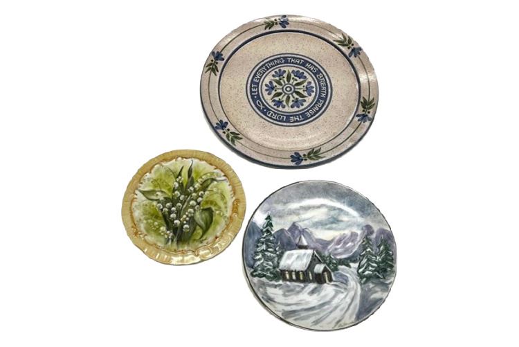 Assorted Plates, 3 Pc