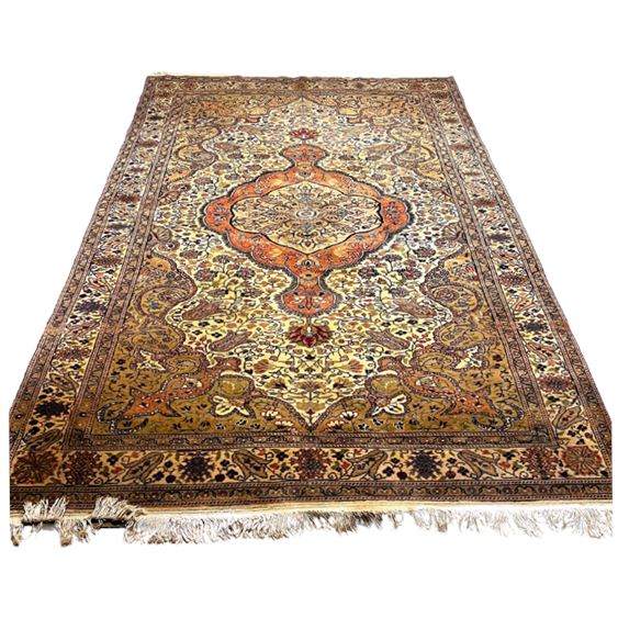 Handwoven Area Rug 6' x 9'