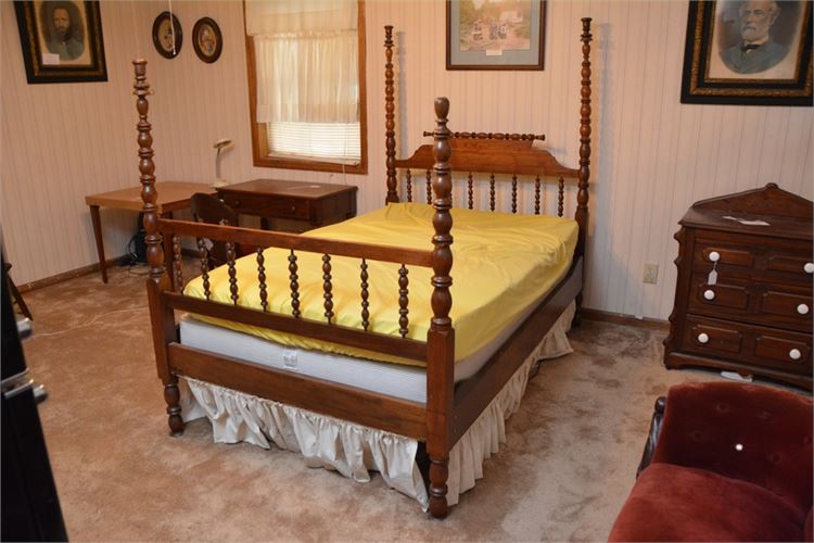 Four Poster Wooden Bed (Twin)