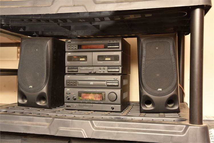 JVC Radio With Speakers