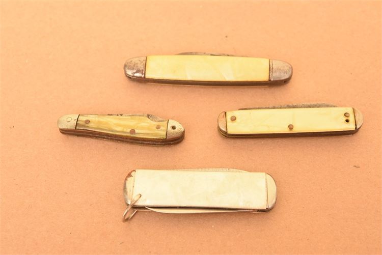 4 Vintage pocket knives