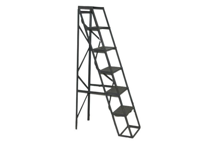 Metal Step Ladder