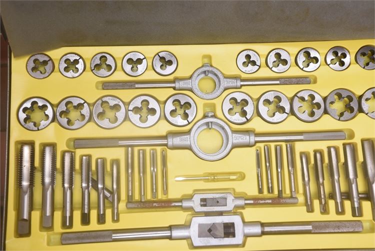 Combination Tap & Die set