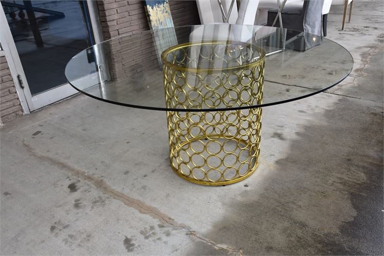 Versailles Table with Round Glass Top