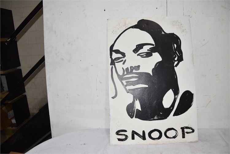 Painted Snoop Dogg Sign