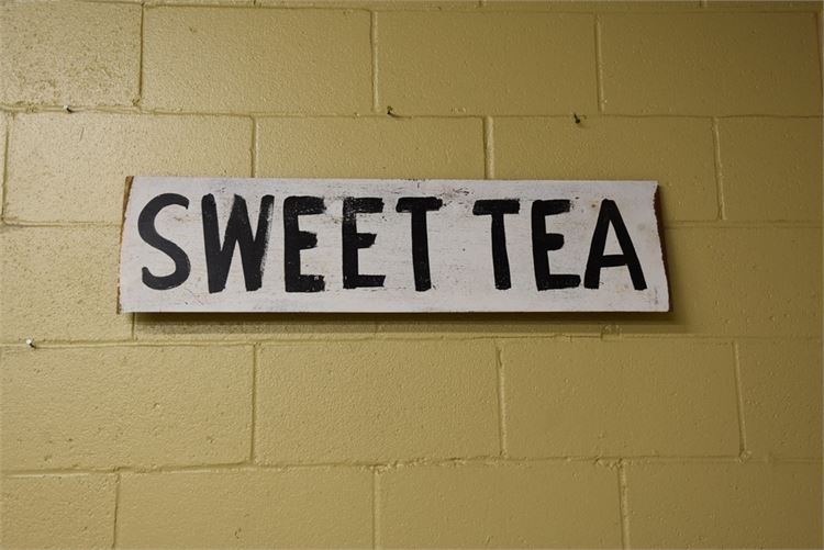 Painted Sweet Tea Sign