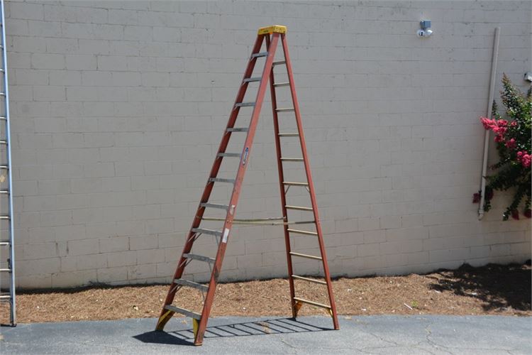 WERNER 12 ft Ladder