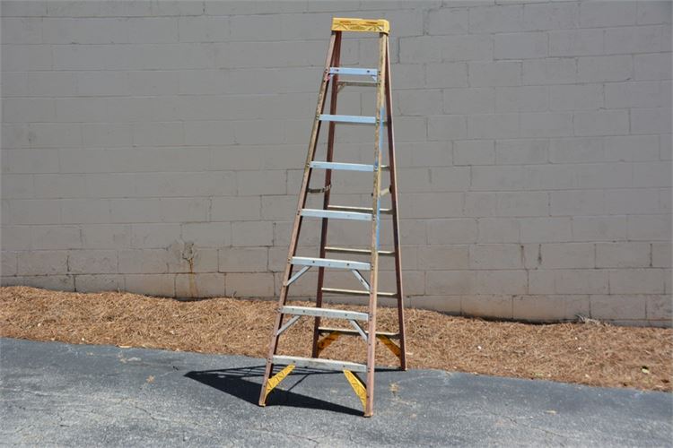 8 FT Ladder