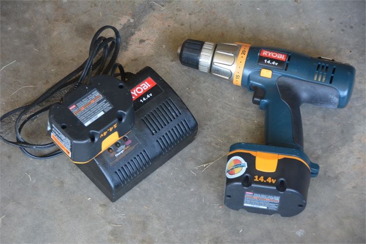 Ryobi Power Drill With Charger