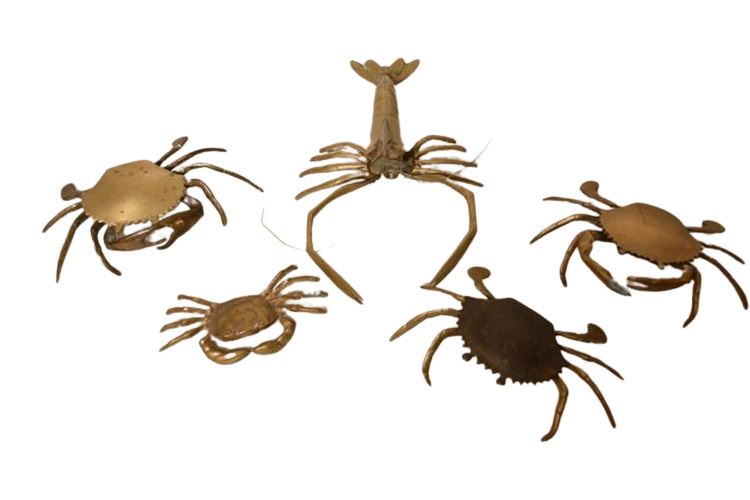 Group Crab Figures