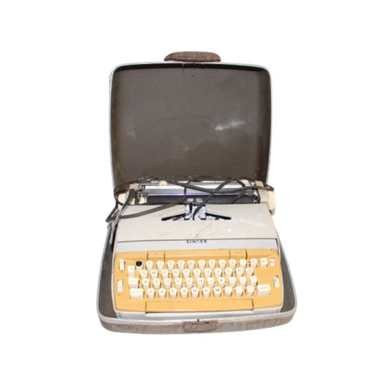 1960s Singer Electric Typewriter and Portable Case