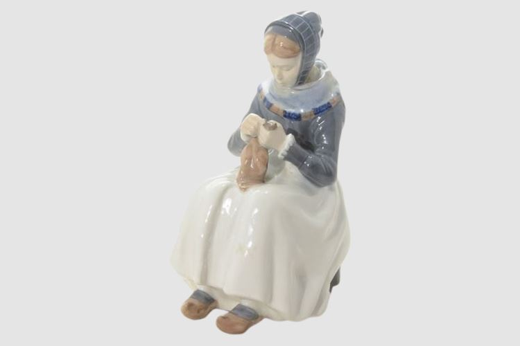 Amager Girl, sowing in regional costume, Royal Copenhagen figurine