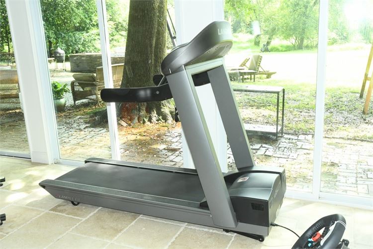 LANCE PRO L8 SPORT Treadmill Retail $6000+