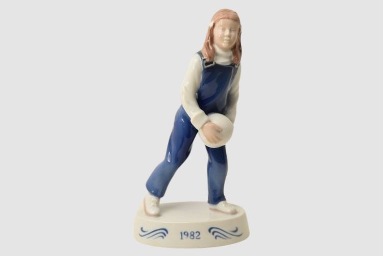 Bing & Grondahl Annual figurine of a Young Girl with a ball