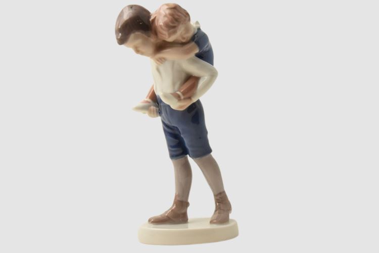 Bing & Grondahl figurine of “Playfellows”