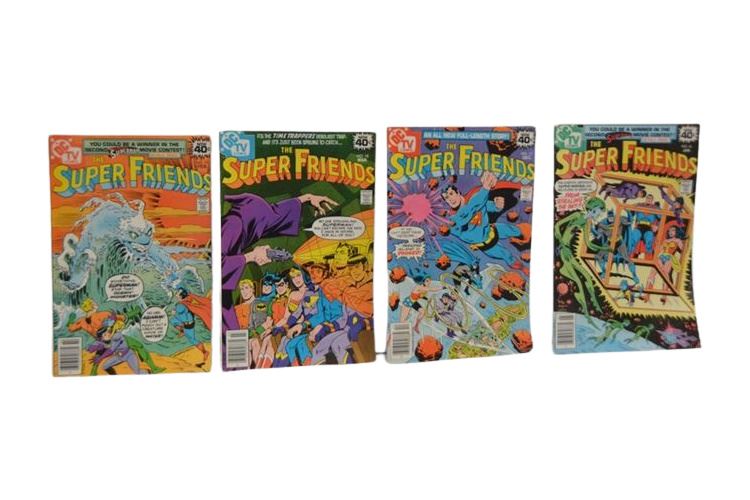 1978 AND 1979 SUPERFRIENDS #18 #16 #15 #17