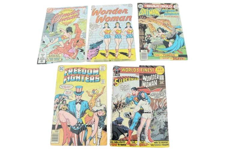 DC COMICS LOTS OF WONDER WOMAN BRAVE AND THE BOLD WORLD'S FINEST FREEDOM FIGHTER