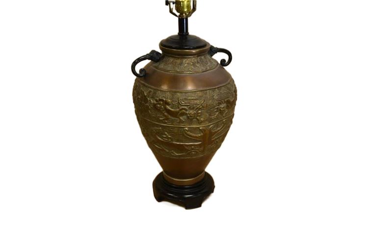 Brass Asian Style Table Lamp Foo Dog Motif Chinoiserie Lamp