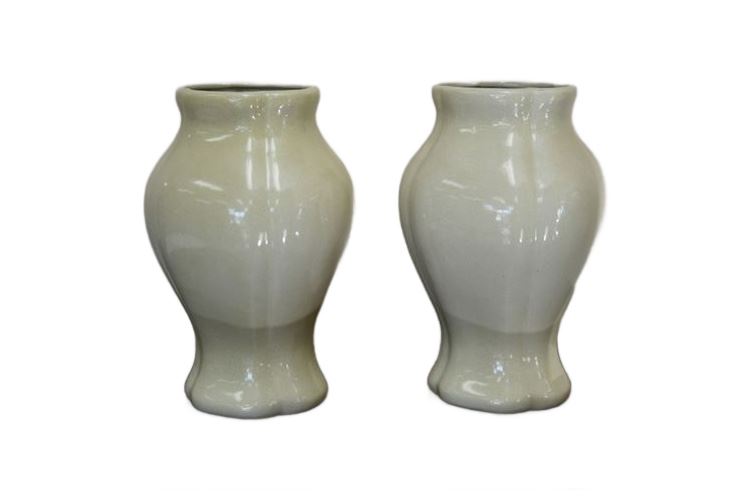 Pair Chinese Porcelain Vases