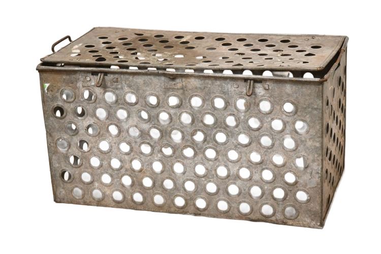 INDUSTRIAL PERFORATED BOX