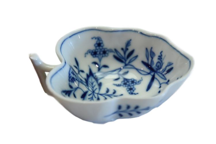 Meissen Porcelain Leaf Bowl