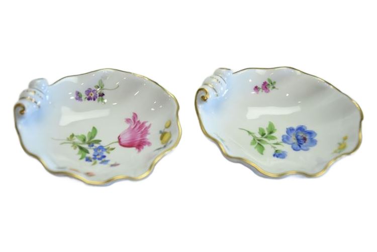 Two (2) Meissen Porcelain Clam Shell Bowls