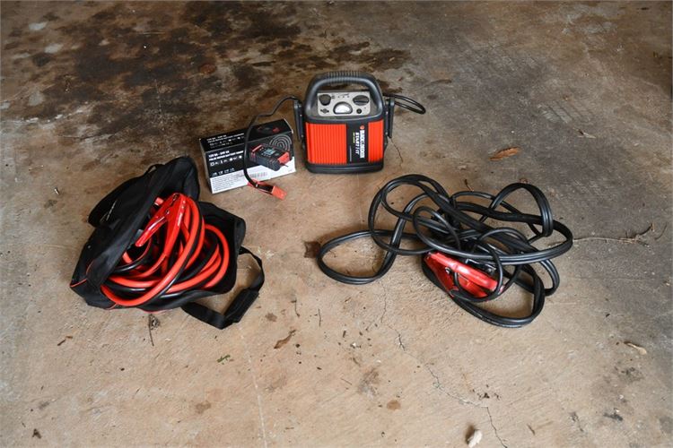 Black and Decker Start It Battery Charger and Jumper Cables