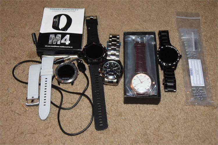 Group Men's Wristwatches