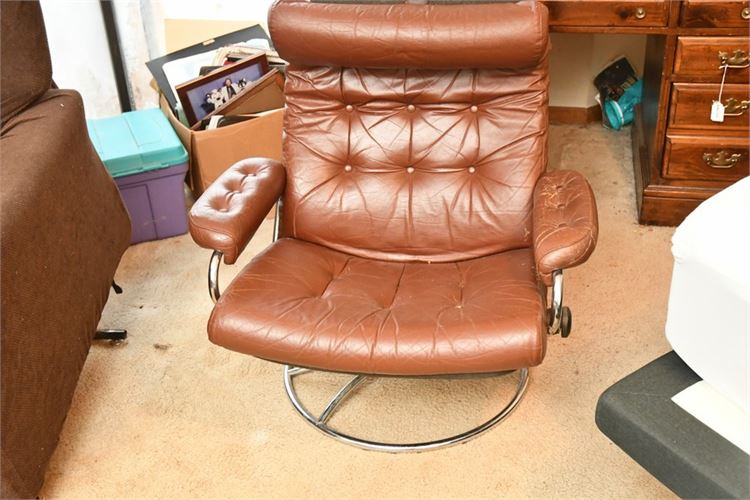 1970s Ekornes Stressless Cognac Brown Leather Recliner Mid Century Chair