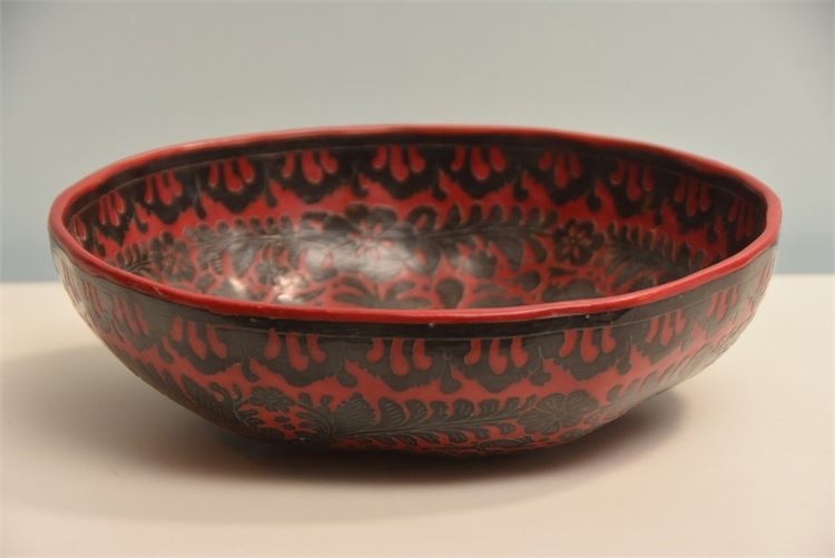 Black and Red Center Bowl