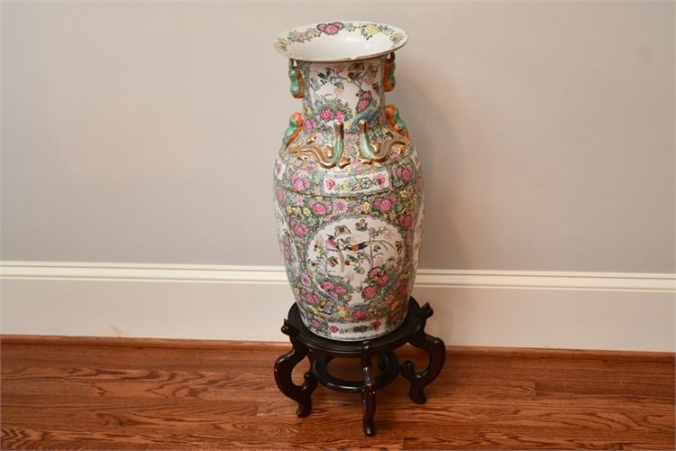 Asian Porcelain Vase On Stand (1 Of 2)