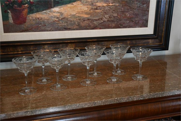 Group Floral Pattern Etched Cocktail Glasses