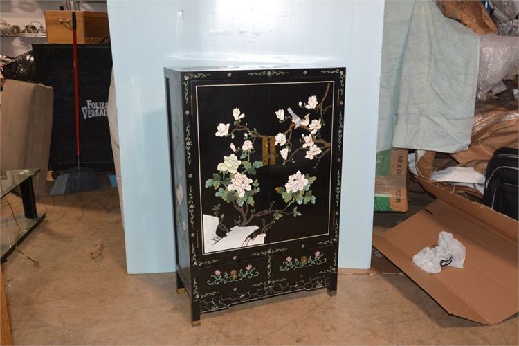 Vintage Chinese Laquer Cabinet