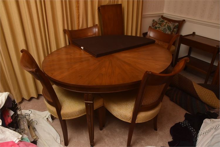 Vintage Dining Table With Four (4) Cane Back Chairs 1 Leaf